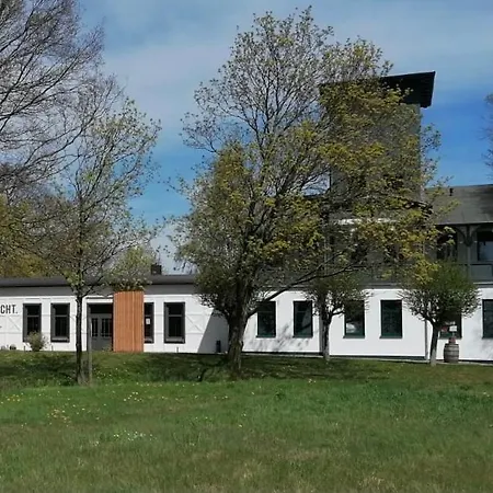 In Der Brennerei Moenchgut * 미델하겐