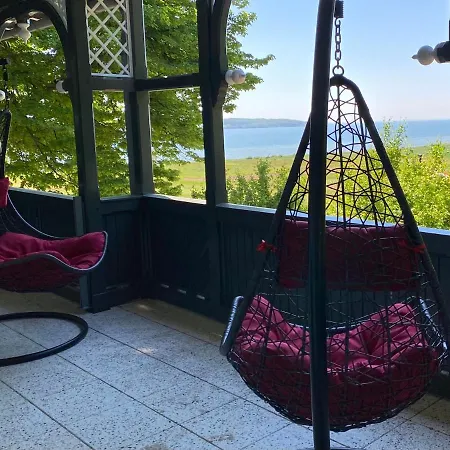 In Der Brennerei Moenchgut * 미델하겐